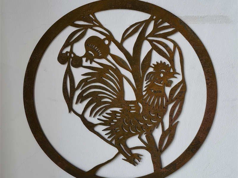 Exploring the Fusion of Corten Metal with other Materials in Art